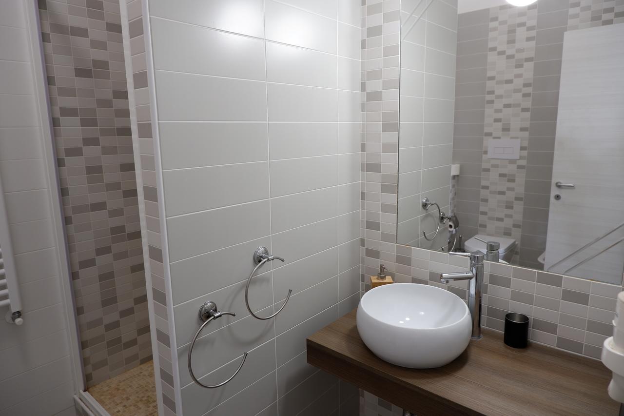 B&B Il Giardino In Citta - Parcheggio Privato Gratuito Foggia Ngoại thất bức ảnh
